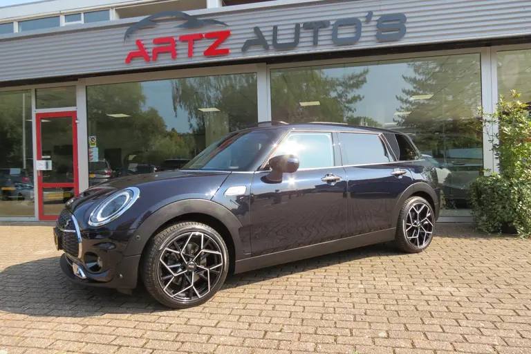 MINI Clubman 2.0 Cooper S LCI YOURS H&K SOUND l PANORAMADAK l HUD afbeelding 4