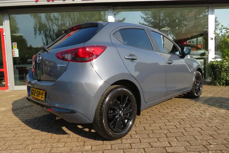 Mazda 2 1.5 e-SkyActiv-G 90 Homura Aka afbeelding 13