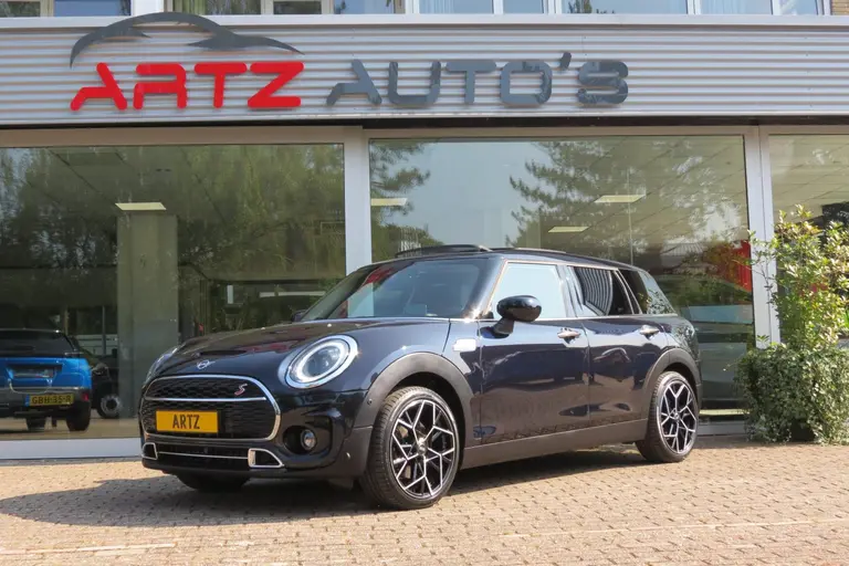 MINI Clubman 2.0 Cooper S LCI YOURS H&K SOUND l PANORAMADAK l HUD afbeelding 3