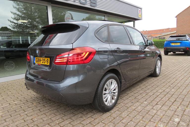 BMW 2 Serie Active Tourer 218i LCI High Executive l Panorama l Head-up l LED afbeelding 12