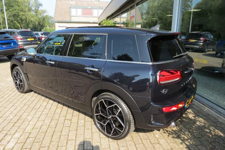 MINI Clubman 2.0 Cooper S LCI YOURS H&K SOUND l PANORAMADAK l HUD afbeelding 11