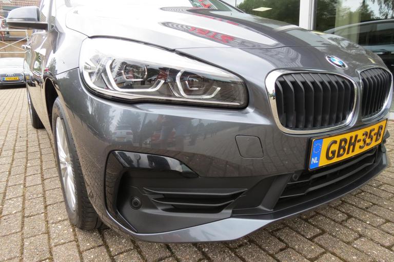 BMW 2 Serie Active Tourer 218i LCI High Executive l Panorama l Head-up l LED afbeelding 14