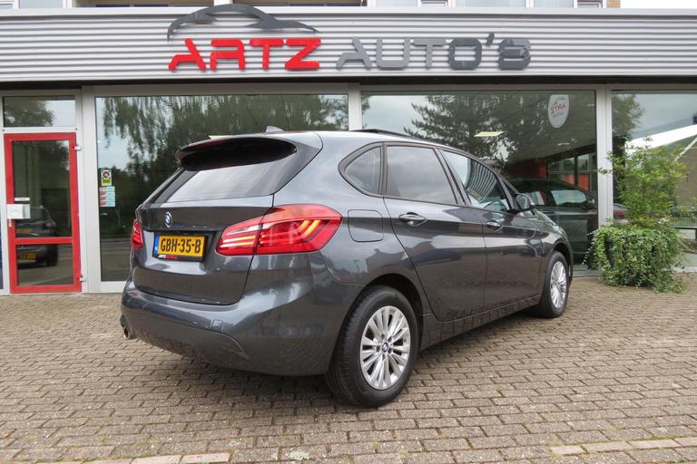 BMW 2 Serie Active Tourer 218i LCI High Executive l Panorama l Head-up l LED afbeelding 8