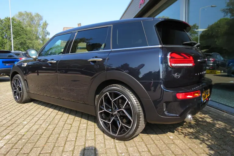 MINI Clubman 2.0 Cooper S LCI YOURS H&K SOUND l PANORAMADAK l HUD afbeelding 5