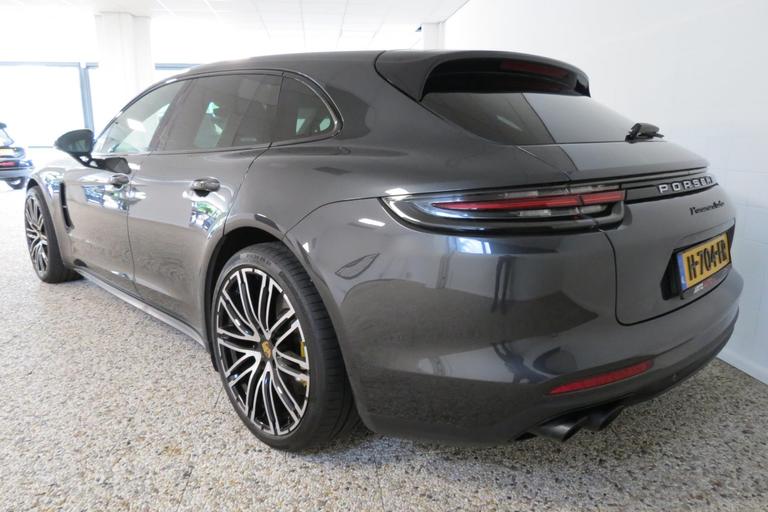 Porsche Panamera Sport Turismo 4.0 Turbo l PASM l PDLS + incl. matrix l Alcantara PAG afbeelding 3