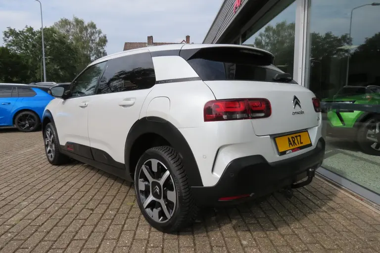 Citroën C4 Cactus SHINE l Navigatie l Keyless l PDC V + A l Blind-spot afbeelding 4