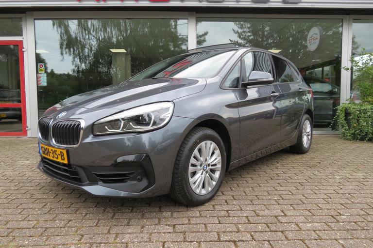 BMW 2 Serie Active Tourer 218i LCI High Executive l Panorama l Head-up l LED afbeelding 2