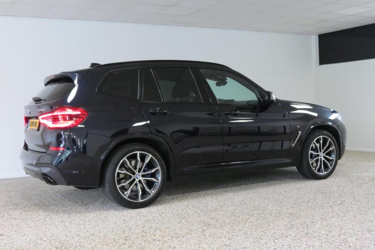 BMW X3 M40i xDrive High Executive l Head-Up l D.A.P afbeelding 11