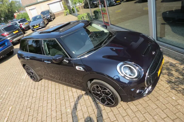 MINI Clubman 2.0 Cooper S LCI YOURS H&K SOUND l PANORAMADAK l HUD afbeelding 16