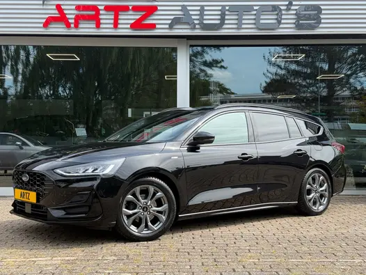 Ford FOCUS Wagon 1.0 EcoBoost Hybrid ST Line l BLIS l Winter pack l ACC l Cam