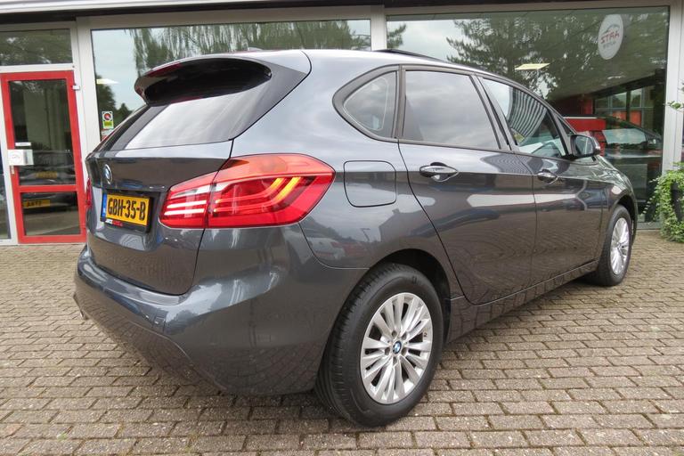 BMW 2 Serie Active Tourer 218i LCI High Executive l Panorama l Head-up l LED afbeelding 9