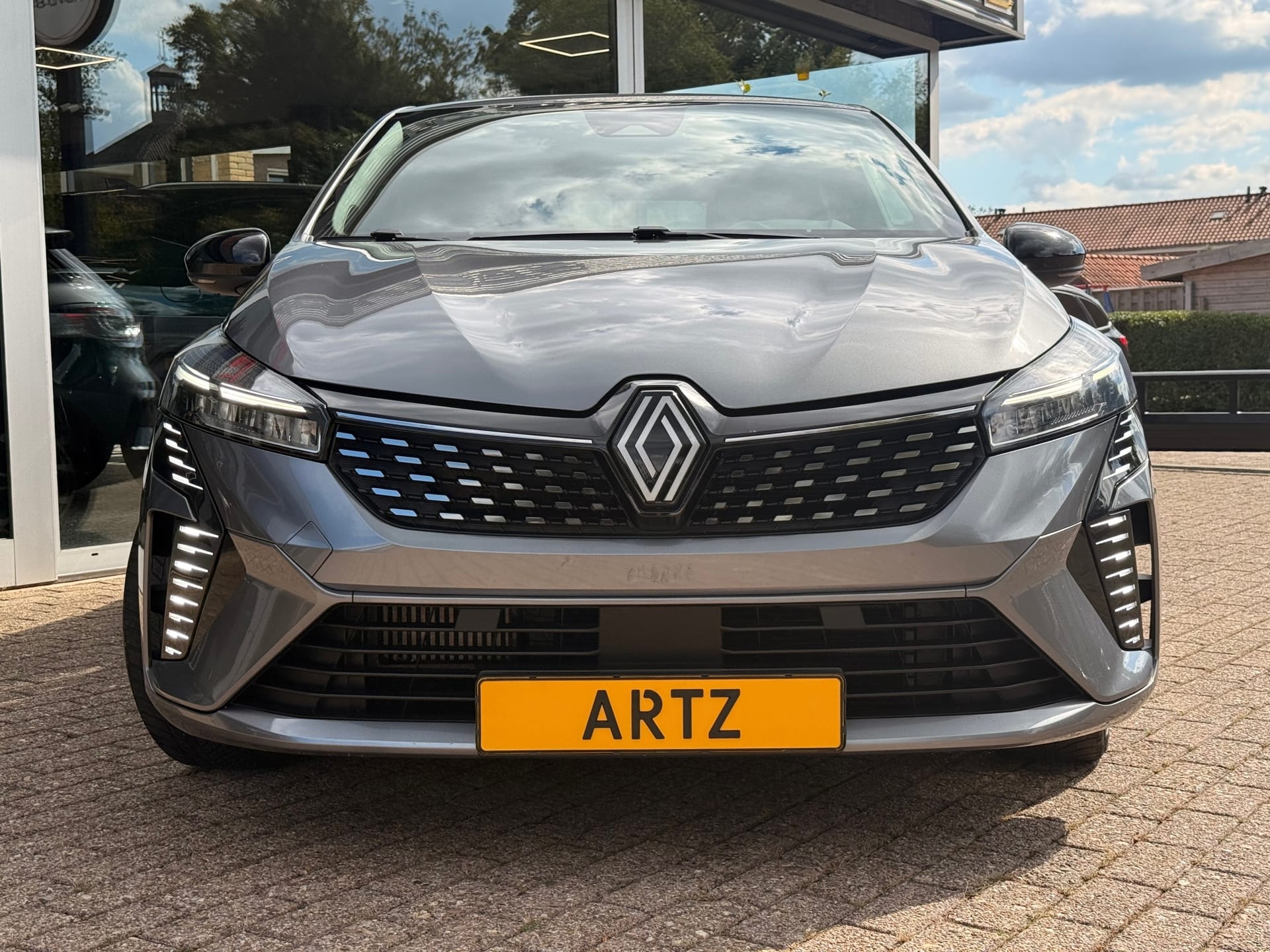 Renault Clio 1.0 TCe 90 GPF techno | Led | Carplay | Winter pack afbeelding 3